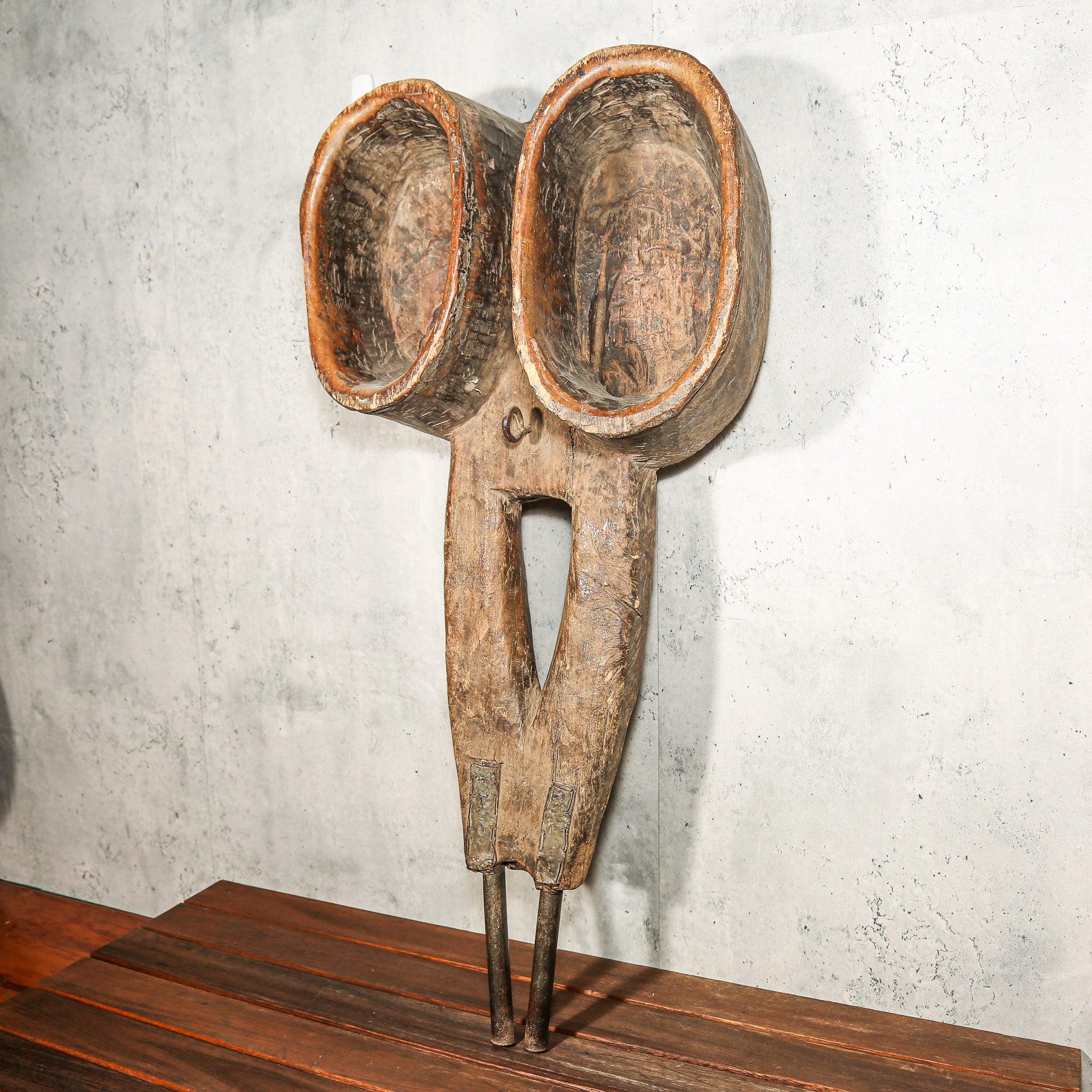 Antique African art, African home decor, African design pieces, African art for sale, Traditional African art, African-inspired home decor, Tribal art for sale, Vintage African art, African art and craft, Handmade African decor, African textiles, African furniture, African pottery, African masks, African sculptures, bedroom design, living room design, office design, African chairs for sale, african stools, african chairs for sale, african art for sale