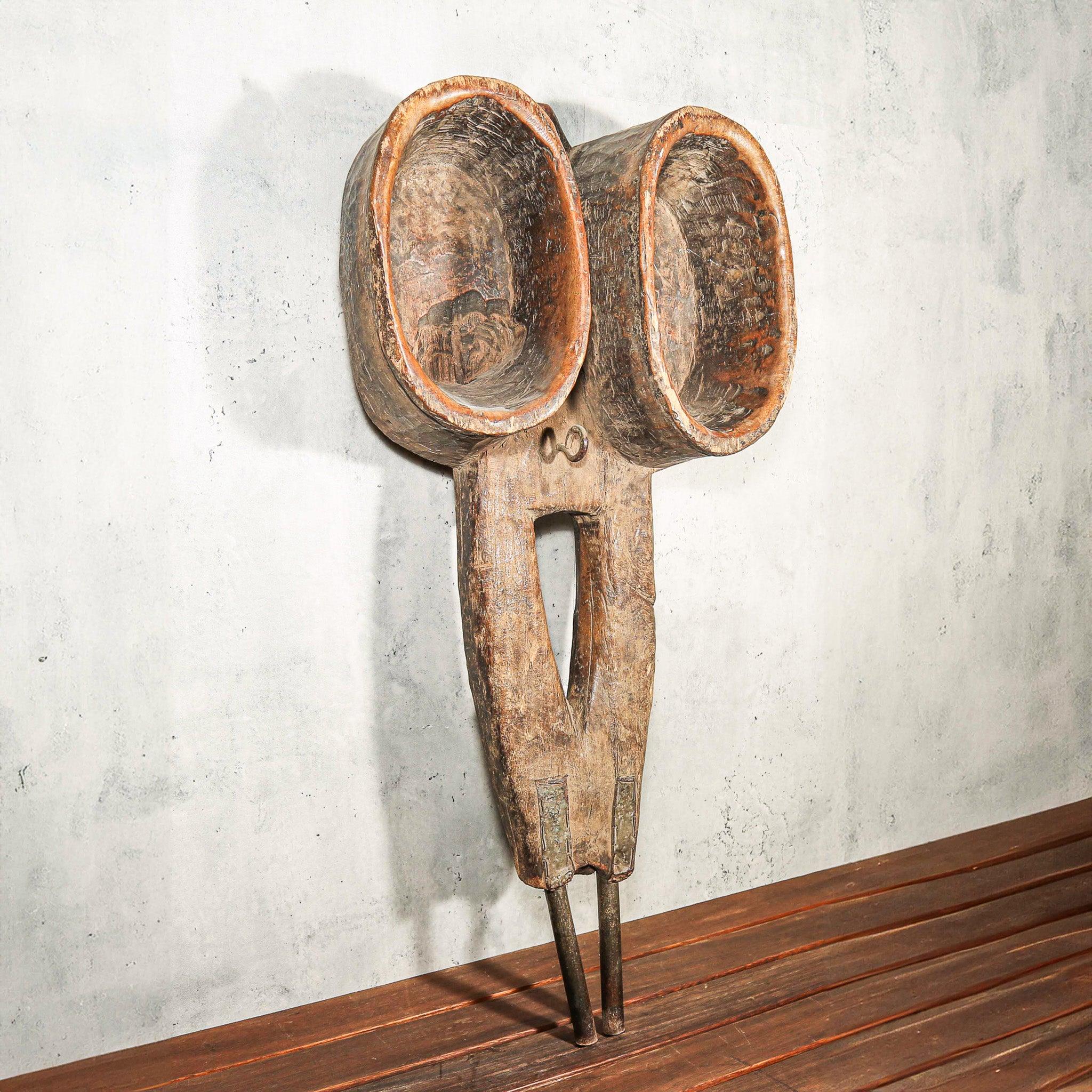 Antique African art, African home decor, African design pieces, African art for sale, Traditional African art, African-inspired home decor, Tribal art for sale, Vintage African art, African art and craft, Handmade African decor, African textiles, African furniture, African pottery, African masks, African sculptures, bedroom design, living room design, office design, African chairs for sale, african stools, african chairs for sale, african art for sale