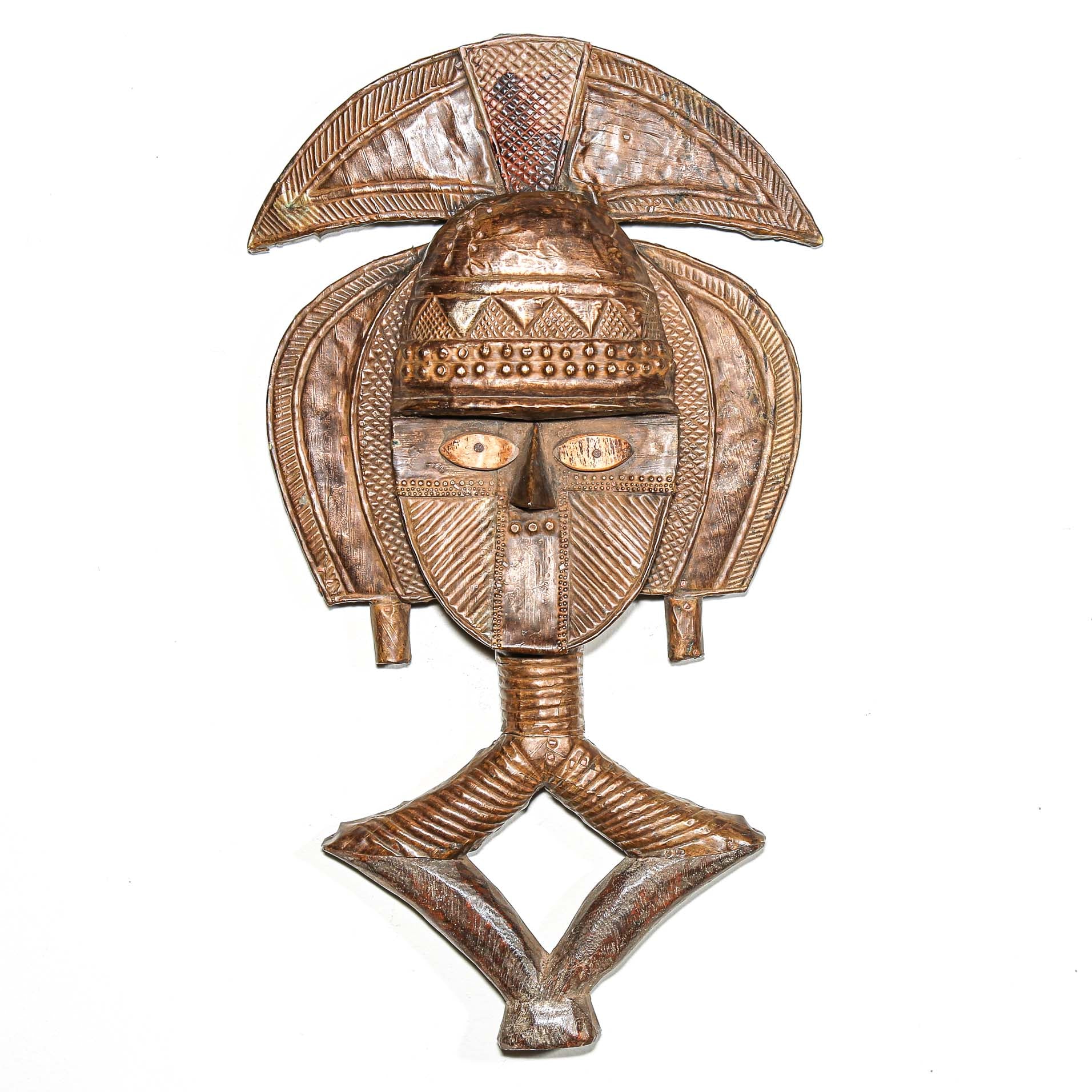 Fine Kota reliquary guardian figure from Gabon with copper and brass overlay – African tribal art sculpture