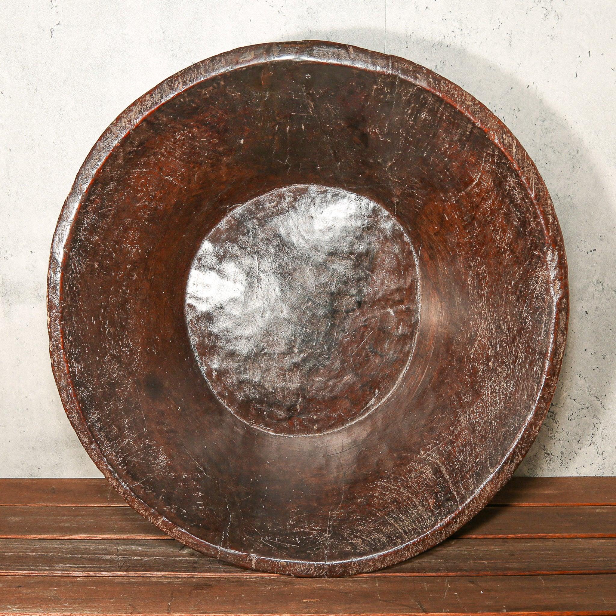 Antique African art, African home decor, African design pieces, African art for sale, Traditional African art, African-inspired home decor, Tribal art for sale, Vintage African art, African art and craft, Handmade African decor, African textiles, African furniture, African pottery, African masks, African sculptures, bedroom design, living room design, office design, inspiration.