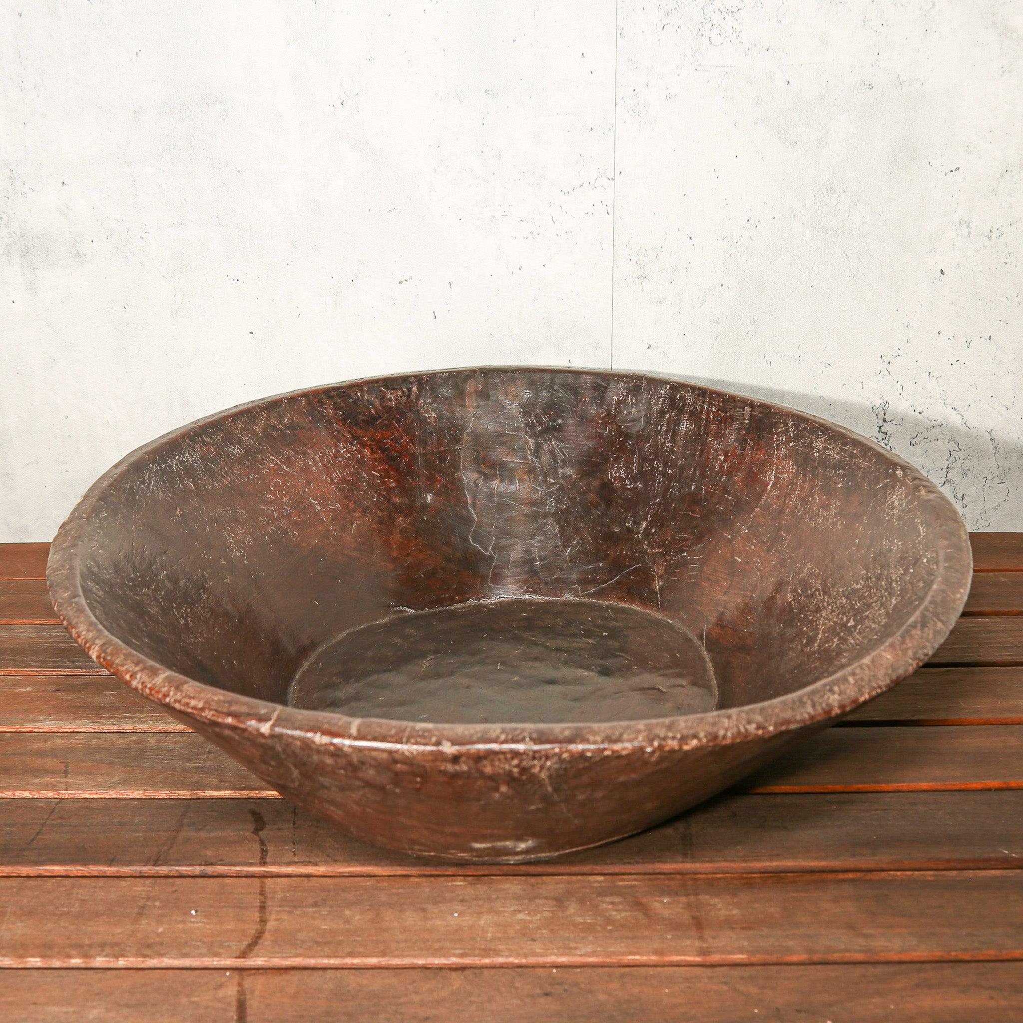 Antique African art, African home decor, African design pieces, African art for sale, Traditional African art, African-inspired home decor, Tribal art for sale, Vintage African art, African art and craft, Handmade African decor, African textiles, African furniture, African pottery, African masks, African sculptures, bedroom design, living room design, office design, inspiration.