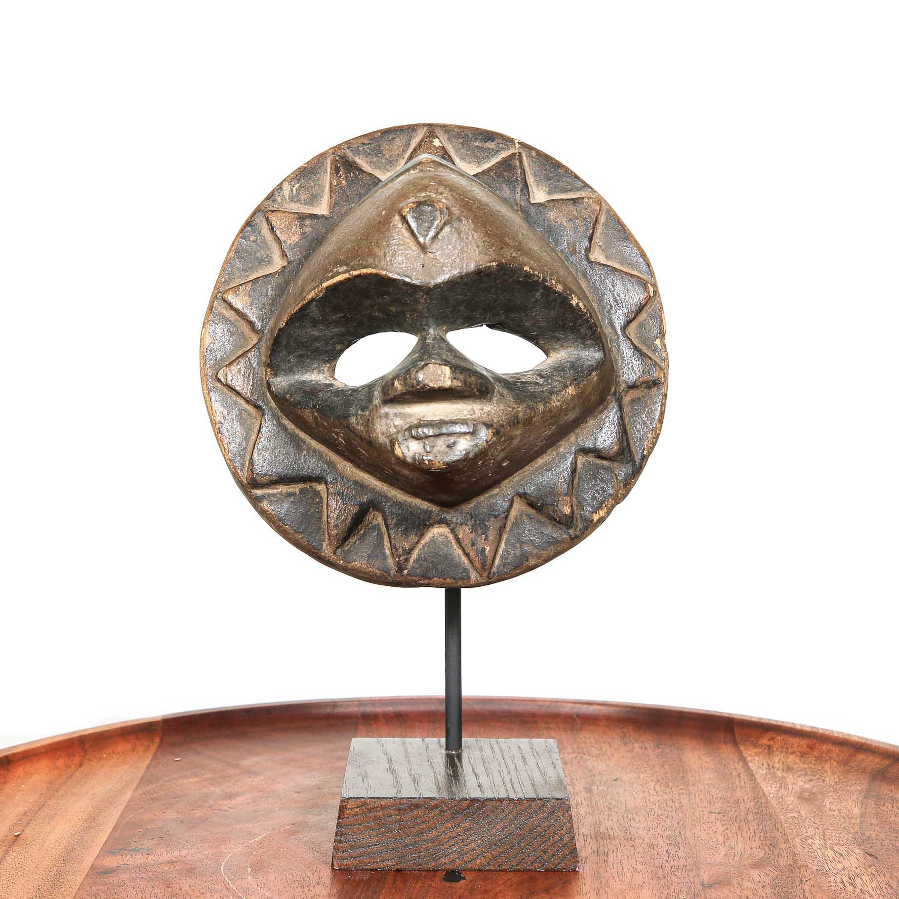 Eket Mask from Cameroon small authentic African mask in front