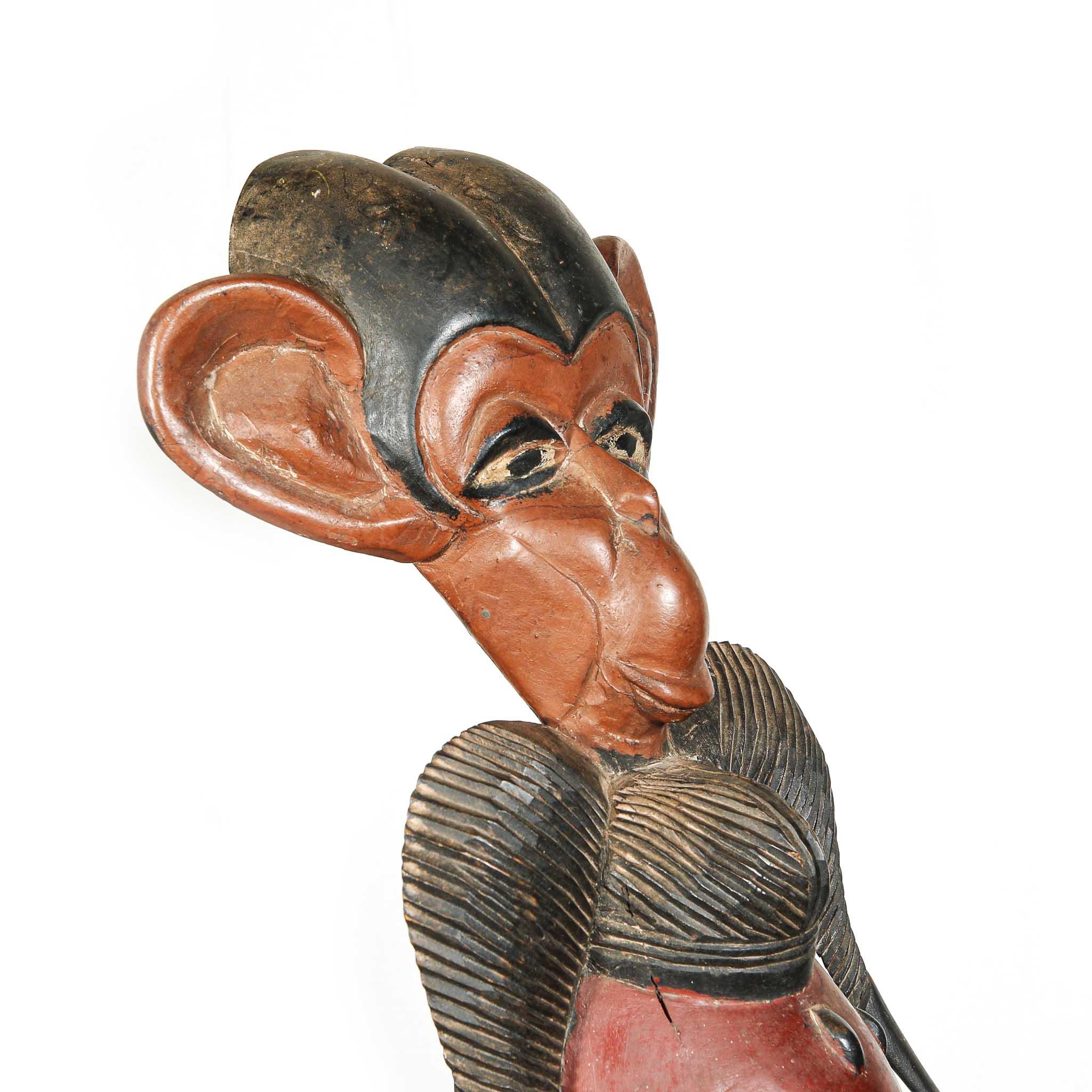 Guru Mask with Primate from Côte d'Ivoire showing primate