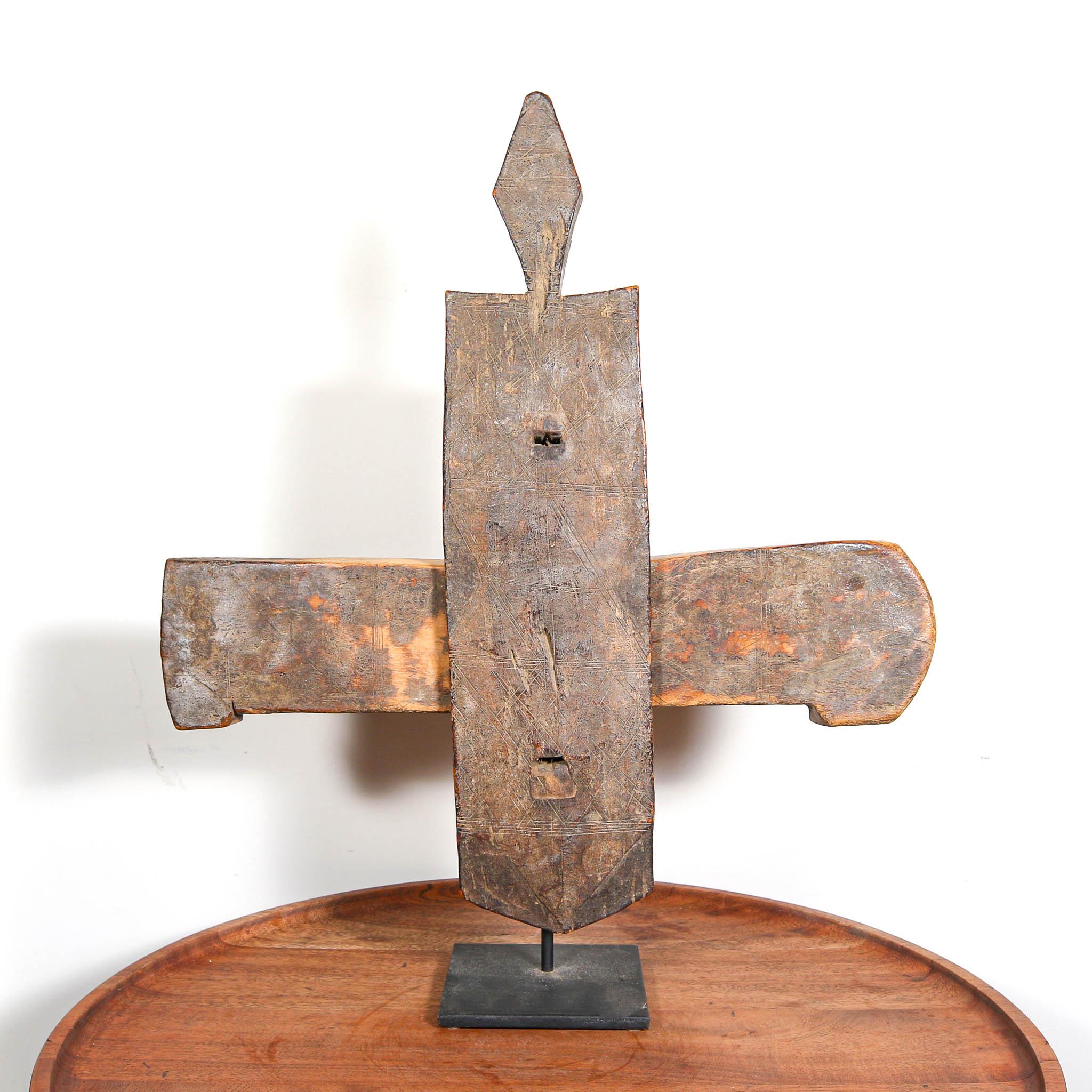 Old used Dogon sculpture