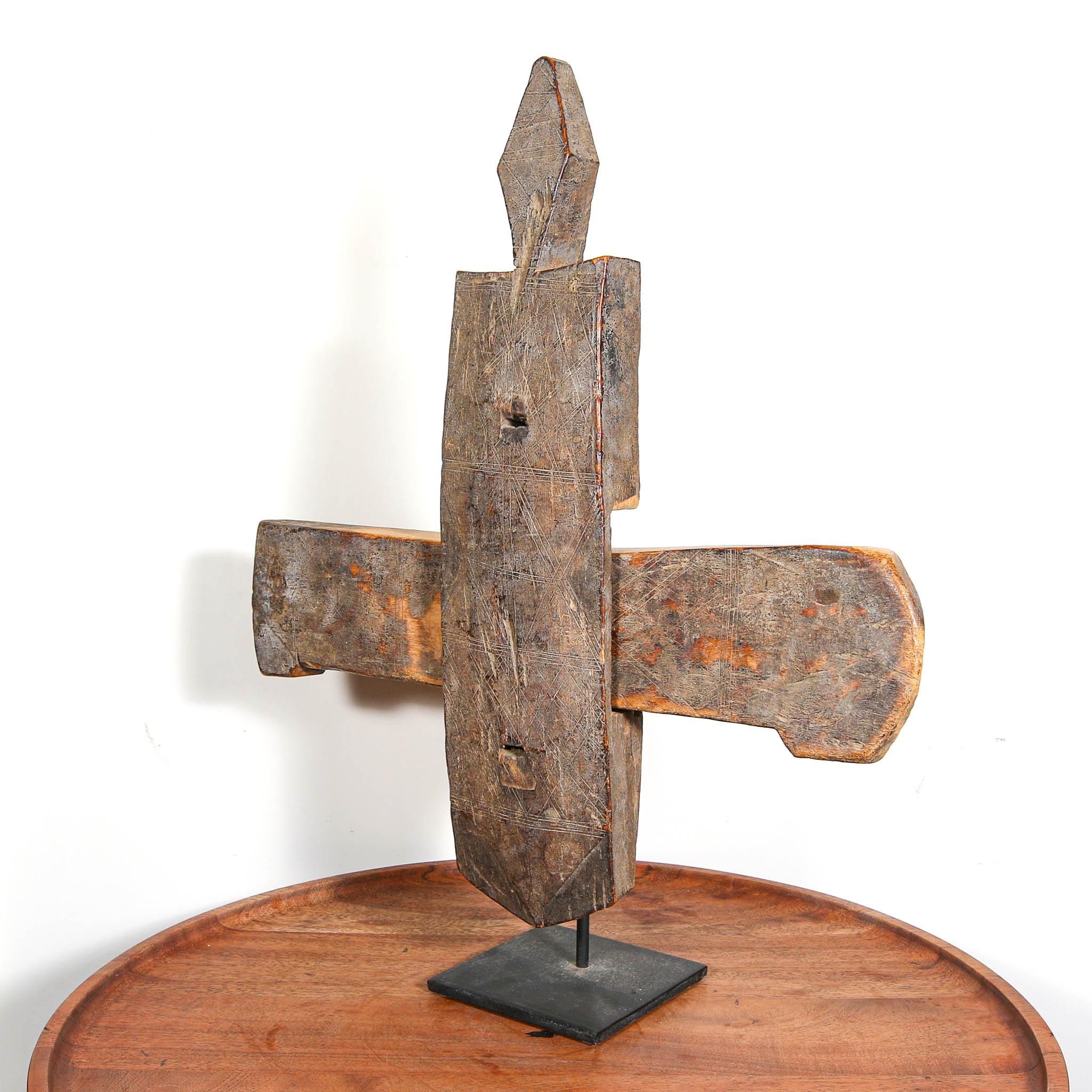 Old used Dogon sculpture