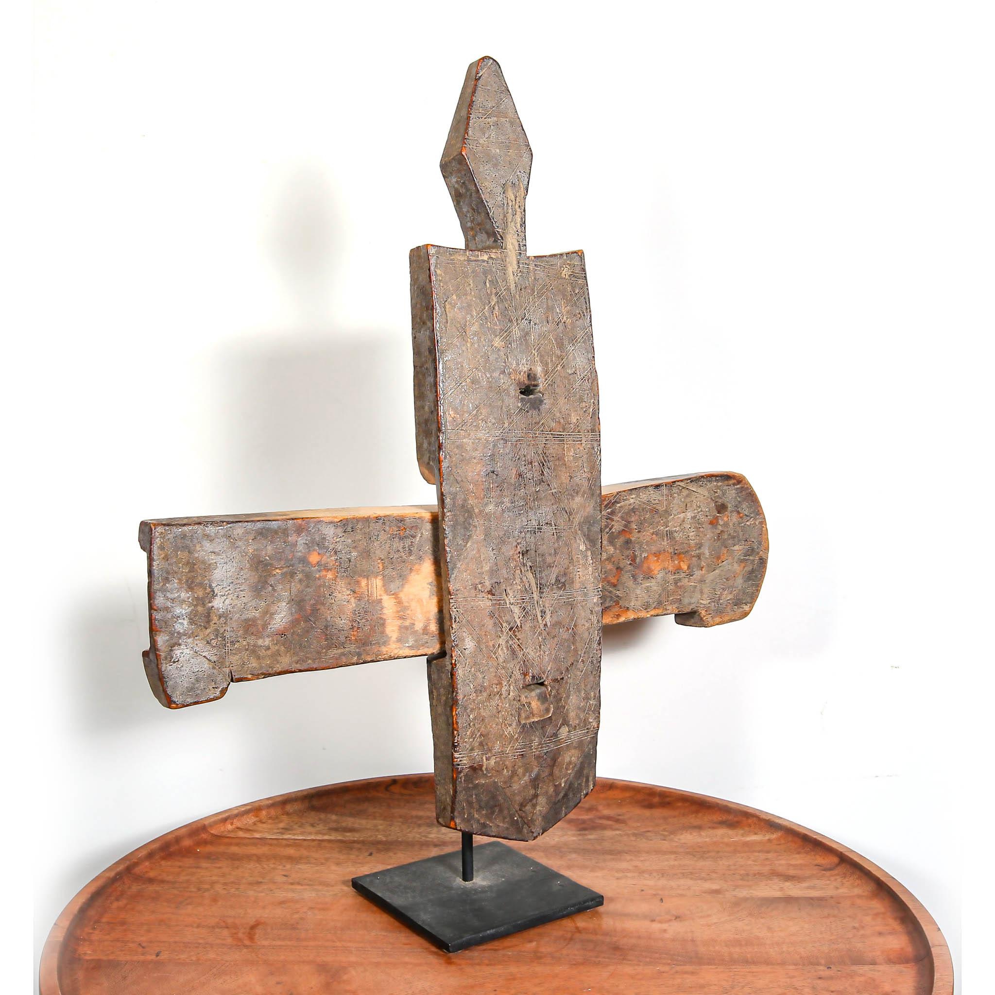 Old used Dogon sculpture