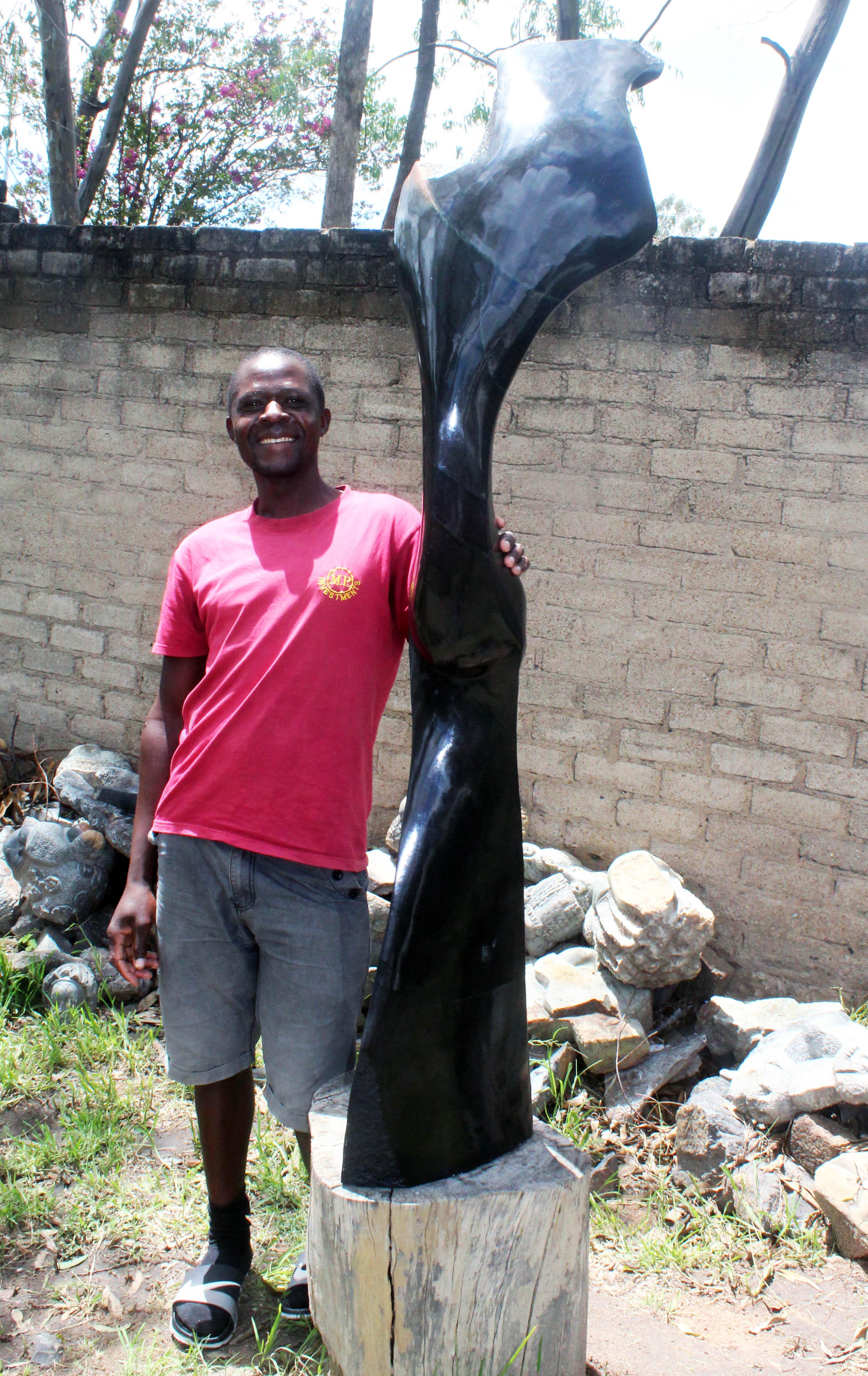 The artist Douglass Goshomi