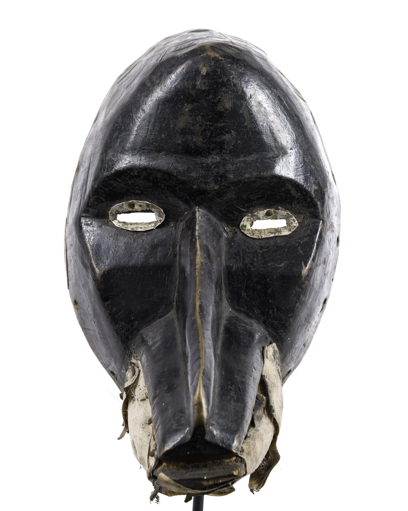 Dan bird mask