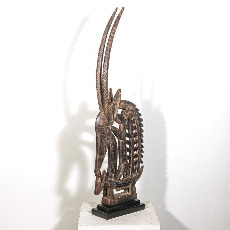 Antique African art, African home decor, African design pieces, African art for sale, Traditional African art, African-inspired home decor, Tribal art for sale, Vintage African art, African art and craft, Handmade African decor, African textiles, African furniture, African pottery, African masks, African sculptures