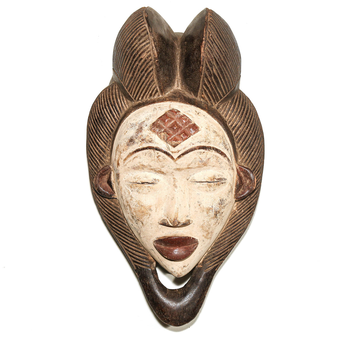 Punu ceremonial mask from Gabon with balanced proportions, carved facial details, and traditional regional design