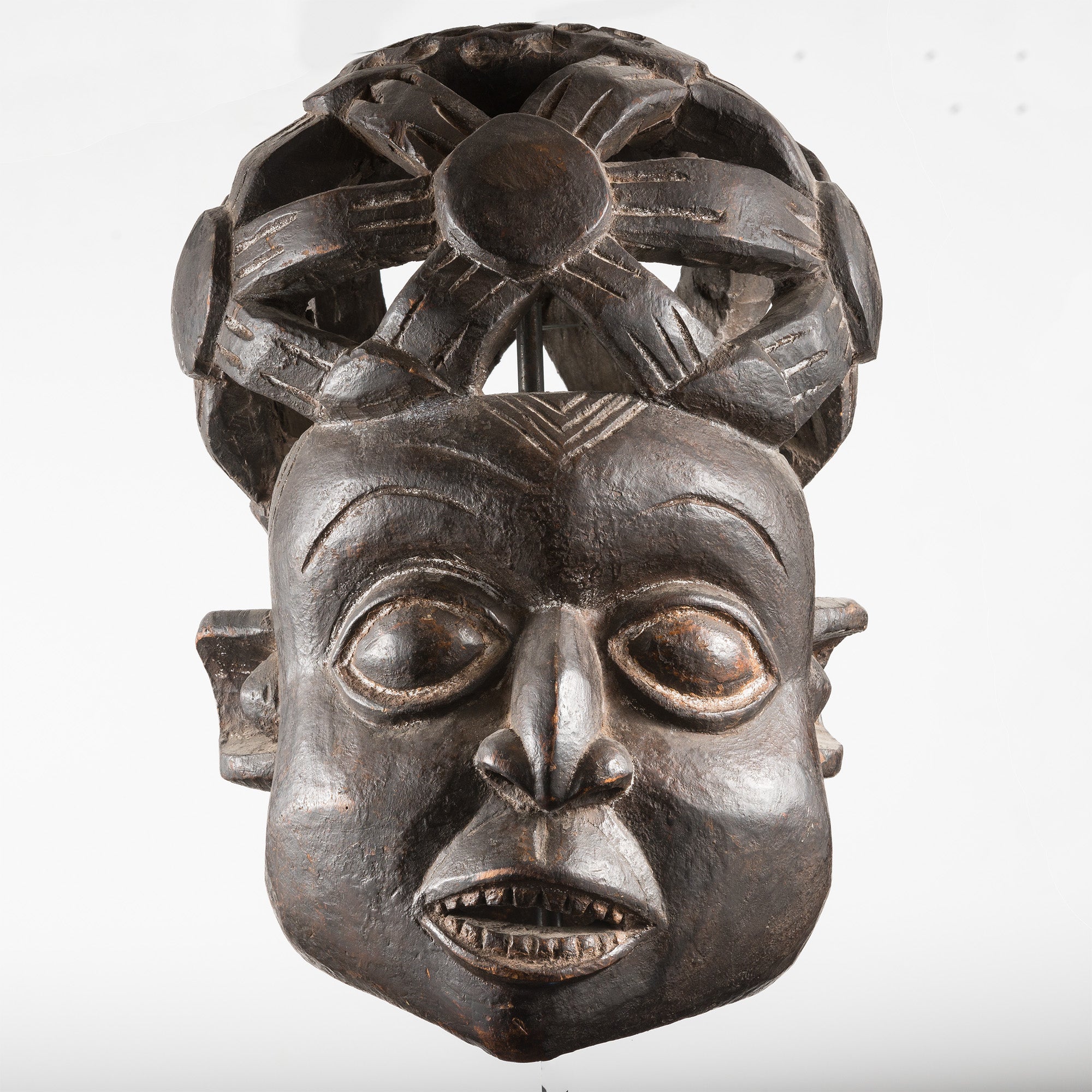 Bamum Mask front