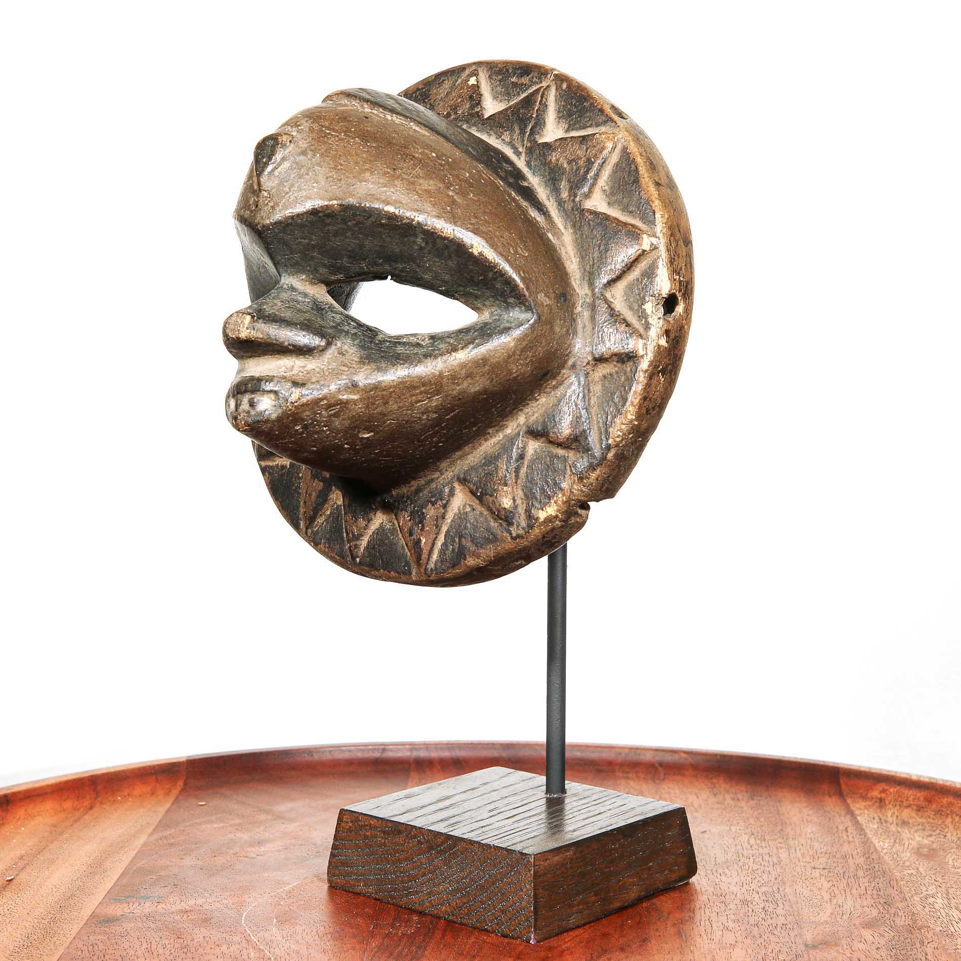 Eket Mask, Cameroon small authentic African mask on a stand