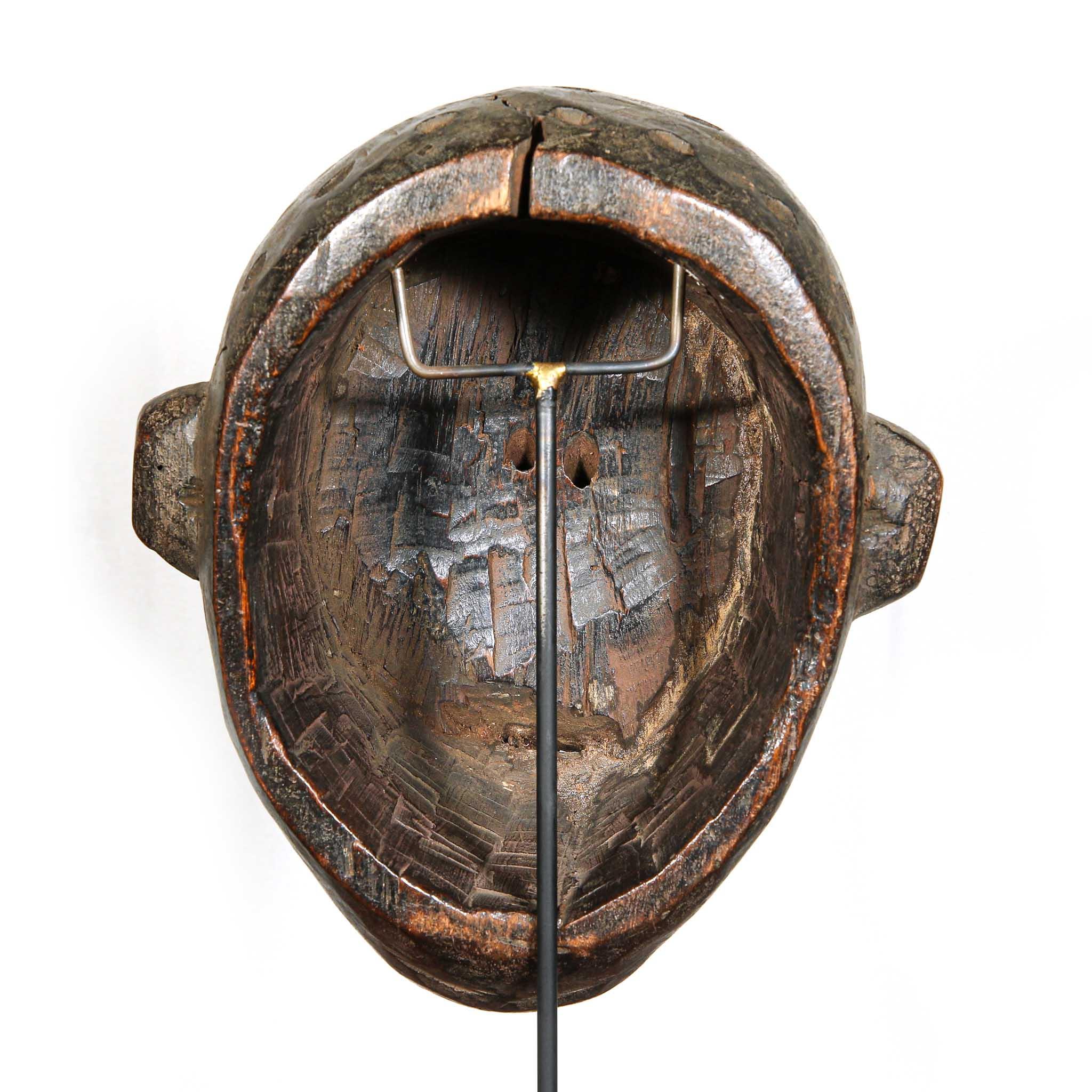 Night Society Bamaleki Mask, Cameroon back 